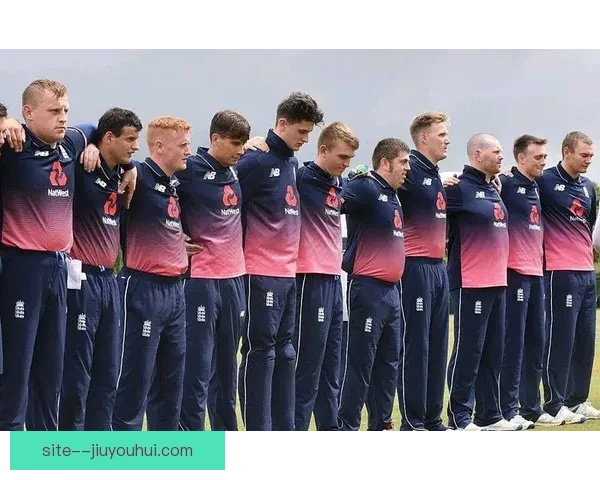柏林联合主帅呼吁球迷耐心支持球队度过战绩起伏期